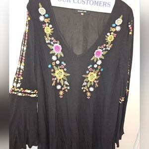 Sugarlips Black Floral Embroidered Women's Top